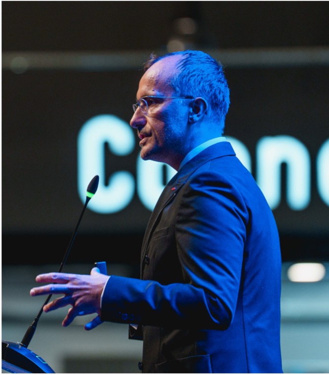 Levent ÖzçakarProf